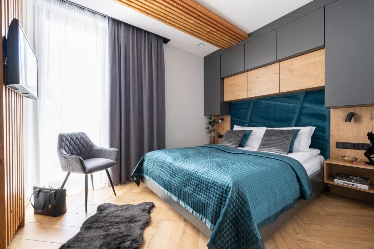 Wrota Chalubinskiego Aparthotel *