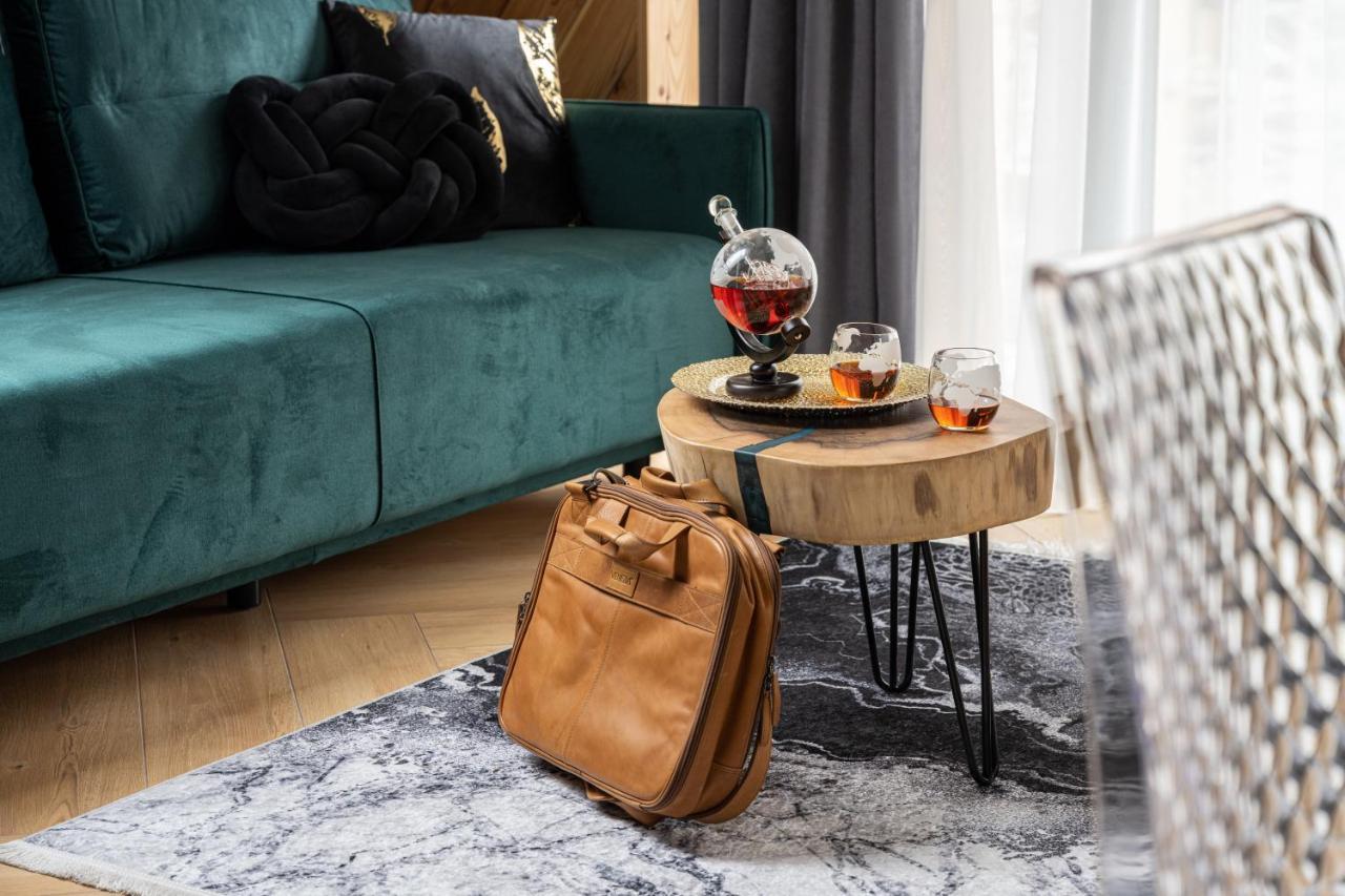 Aparthotel Wrota Chalubinskiego *
